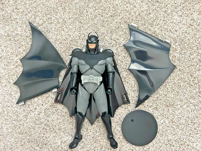 DC Multiverso Batman Blindado (Kingdom Come) Solto e Completo - Imagem 1 de 2