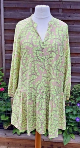 Mint Velvet Taupe Lime Green Leaves Lg Slv Drop Waist Dress Sz 14-Worn Once - Picture 1 of 10