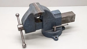 Starrett No 015, 5" Machinist Bench Vise with Swivel Base - Picture 1 of 20