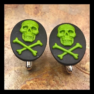 Nuevos Gemelos Verde Negro Calavera 💀 Huesos Cruzados Moderno Resina Camafeo Tono Plateado I29 Foto 1 de 3
