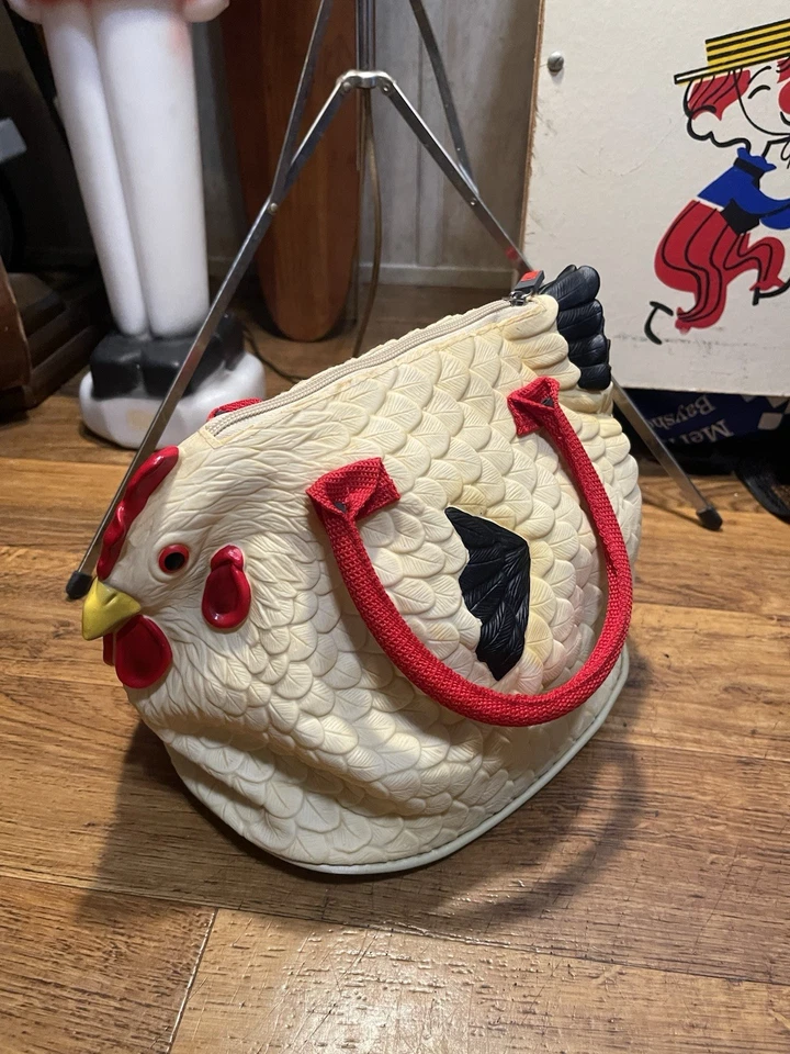 RUBBER CHICKEN THE HEN HANDBAG CHIQ NOVELTY PURSE TOTE FUNNY GIFT UNIQUE ANIMAL - Image 1 of 4