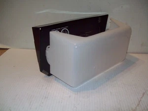 2003 Sears Craftsman Garage Door Opener Light Bulb Lens Cover & Mount NOS - Picture 1 of 15