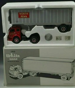 " North Penn Transfer " First Gear 1953 White 3000 Tractor/Trailer (NIB) 19-2010 - Picture 1 of 1