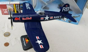 Avión Corsair F 4 U en XL para niños Flying Bull RED BULL AVION 1:48 YAKAiR  - Imagen 1 de 8