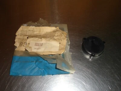 New NOS GM Choke Housing 14022273 Holley 6510 2-Barrel Carburetor Carb - Image 1 of 3