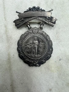 Medalla insignia Fort Benjamin Harrison - Imagen 1 de 10