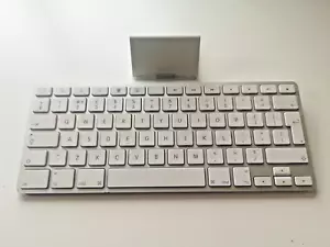 Dock tastiera Apple iPad compatibile con iPad 1a 2a 3a generazione modello A1359 - Foto 1 di 6