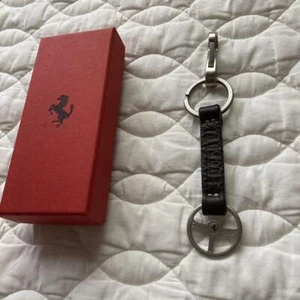 Ferrari Steering Wheel Leather Keyfob Keychain Made in Italy With Box New - Picture 1 of 5