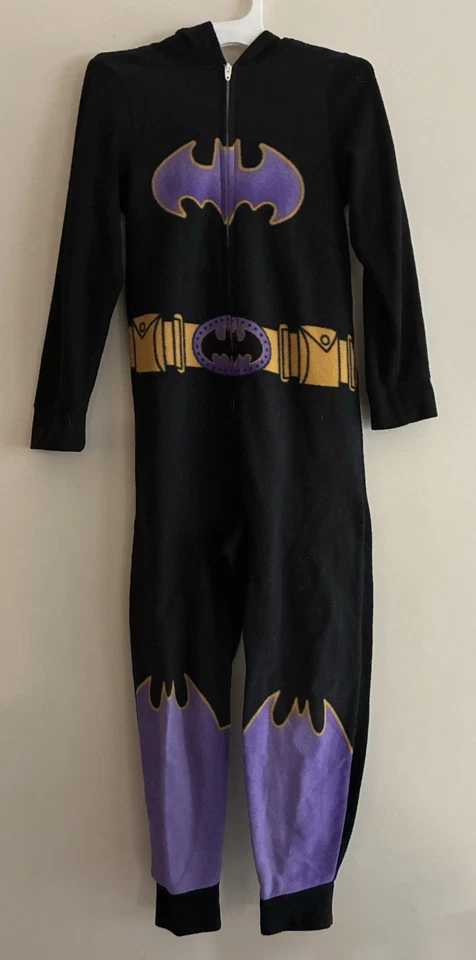 Batman Kid Girls 1-Piece 100% Polyester Zip-Up Hooded Long Sleeve PJs Black 6/6X - Image 1 of 4