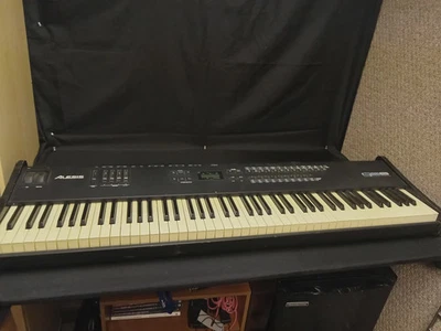 Alesis Qs8 Expandable Synthesizer - Image 1 of 4