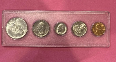 5 US Coins 1969 Coin Set Half Quarter & Dime 40% Silver Whitman Plastic Holder - Image 1 of 3