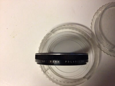 Vivitar 52mm Polarizing Filter screw on Camera lens with plastic storage case - Image 1 of 2