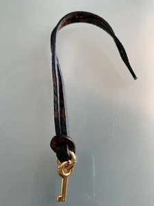 Michael Kors Leather Metal Keychain Bag Charm gold💓 - Picture 1 of 4