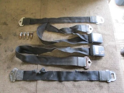 Cinturones de seguridad negros GM Chevy Buick Pontiac Oldsmobile Jim Robbins 1966-67 carro Foto 1 de 4