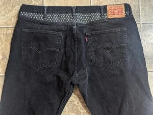 Vtg Rare Levis 501 00501-1659 42x32 Button Fly Black Denim Jeans Embroidery - Picture 1 of 9