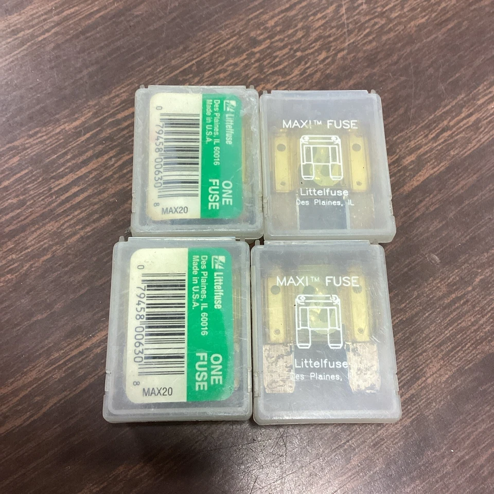 Fusible de retardo de tiempo de soplado lento Littelfuse MAX20 MAXI 20A 32V, lote de 4 Foto 1 de 3