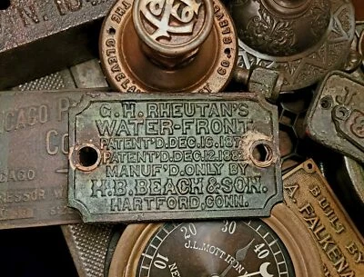 Antigua caldera de vapor americana de 1880 placa de latón G H RHEUTAN  Foto 1 de 4