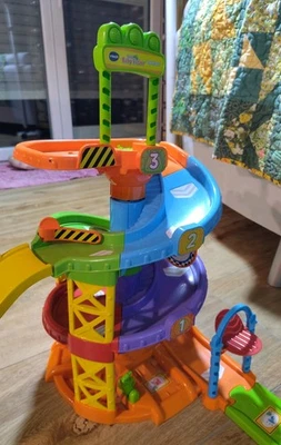 v-tech Tut Tut Baby Flitzer Parkhaus mit Autos und viel Straße - Bild 1 von 4