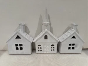 Crate and Barrel Set Of 3 White Ceramic Houses For Tea Lights - Picture 1 of 6
