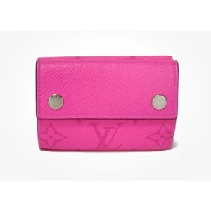 LOUIS VUITTON Tri-Fold Wallet Discovery LV Logo*Fluorescent Pink Rose*Box Incld. - Picture 1 of 14