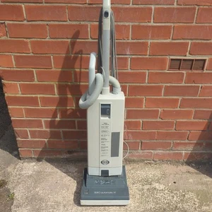 Sebo Automatic X1 Vacuum cleaner - Fully Tested And Working NO BAGS  - Picture 1 of 8