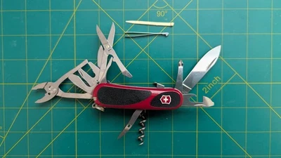 Navaja suiza Victorinox Evogrip S557 hoja de bloqueo multiherramienta EXCEPCIONAL Foto 1 de 4
