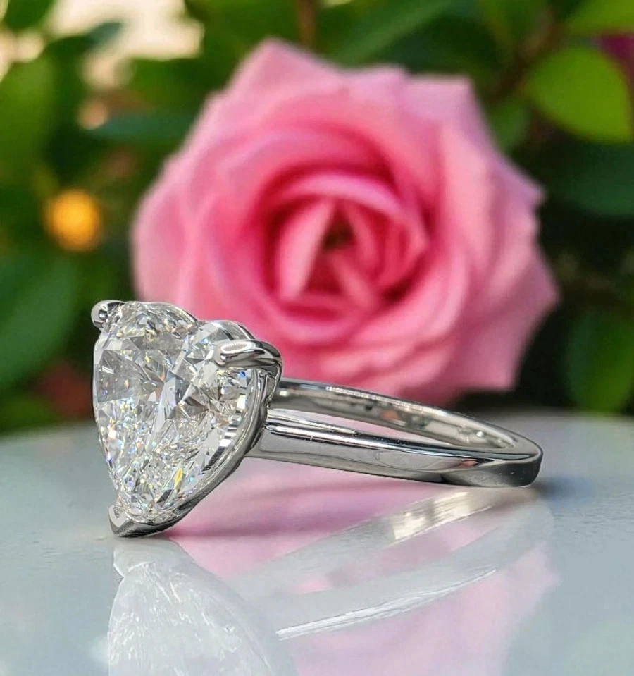 5.00 Ct E VS1 Heart Shaped Lab Grown Diamond Ring Set in Platinum IGI Certified - Image 1 of 4
