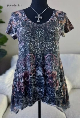 Nueva CAMISA TÚNICA FLORAL SUBLIMACIÓN MARRÓN CRISTAL VOCAL Mujer EE. UU. M Y2K Foto 1 de 3