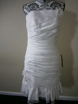 Perfect Wedding Designer Dress Short White 10-12 Ruched Satin Organza 3D Flowers - Image 1 of 4