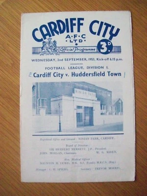 Cardiff City v. Huddersfield Town - 2 September 1953 (Season 1953-54) - Image 1 of 3