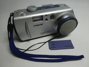 Sony Cyber-shot probado DSC-P50 AA batería 2,1 MP 3x zoom cámara CCD y tarjeta de 64 MB - Imagen 1 de 12