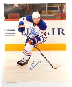 Engrasadores fotográficos automáticos firmados por Nail Yakupov de 16" x 20" - Imagen 1 de 2