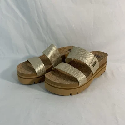 Reef Women’s Cushion Vista High Slide Sandal Comfort Platform Gold Size 8 EUC - Image 1 of 4