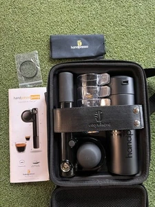 Handpresso Pump Set Macchina da Caffè Espresso Manuale con Termo, Porta, Tazze - Foto 1 di 5