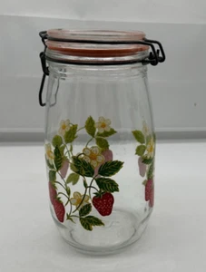 Tarro de vidrio de fresa vintage ARC Francia 1,5 L paca de alambre tapa con bisagras baya - Imagen 1 de 4