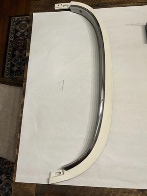 1989-1993 Cadillac DeVille Fleetwood FWD Left Rear Wheel Well Trim  25550802 OEM - Image 1 of 4