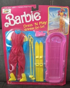 De colección 1989 Barbie Dress 'N Play Invierno Esquí Set Mattel #7433 NUEVO NOS - Imagen 1 de 8