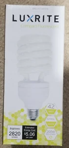 LUXRITE CFL - E26 Base, Spiral 42 Watt 5000K - 2820 Lumens - Picture 1 of 6