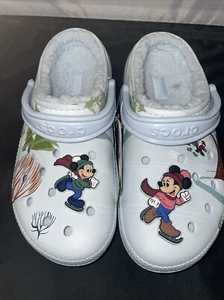 2023 Disney Parks Light Blue Mickey Minnie Winter Fleece Lined CROCS NWT M7 W9 - Picture 1 of 4