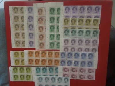 G6256 NETHERLANDS  1981-90 DEFINITIVES  BLOCKS  OF  10 NVPH 1237 -51  SEE DESCRI - Image 1 of 3