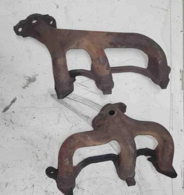 2000-06 Jeep Wrangler TJ 6CYL 4.0 Front Rear Exhaust Manifold Set 53010198 - Image 1 of 4