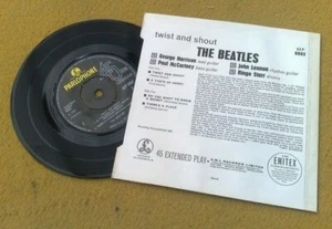 BEATLES " TWIST & SHOUT "SUPER UK EARLY 70'S EP RARE NO FLIP SLV OR POLO RINGS - Picture 1 of 7