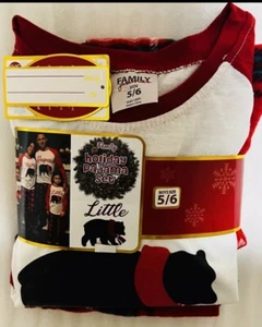 FAMILY JAMMIES FAMILY HOLIDAY PAJAMA SET OUTFIT GIRLS SIZE 5-6 NEW WITH TAGS - Picture 1 of 2