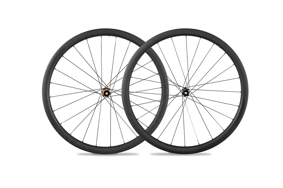 KORE 700C 35mm Carbon Laufradsatz Rennrad 1399g Aero Speichen Scheibenbremse - Bild 1 von 4