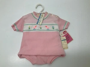 Vintage Strick Baby Outfit 2-teiliges Outfit 18 Monate rosa Enten Neuheit Strick Etiketten - Bild 1 von 12