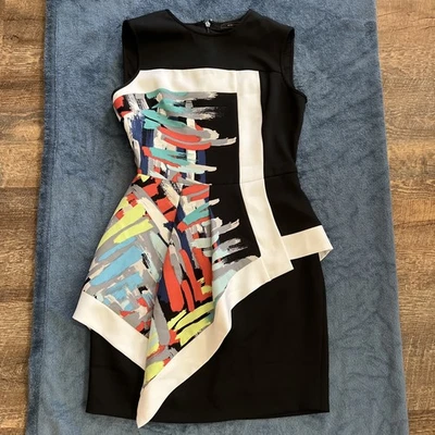 BCBG MAXAZRIA Alessandra 女式 4 多色短无袖艺术服 — 第 1/4 张图片