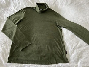 Patagonia | Women’s SZ Small Mainstay Turtleneck | Green Stripe Lightweight - Picture 1 of 9