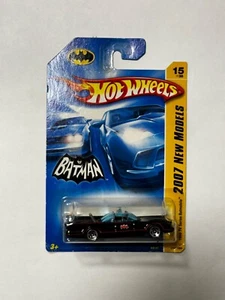 2007 Hot Wheels 1966 TV Series Batman Batmobile #15 - Picture 1 of 2