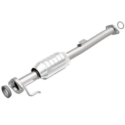 Rear Catalytic Converter For 1999-2000 Suzuki Vitara - Image 1 of 4