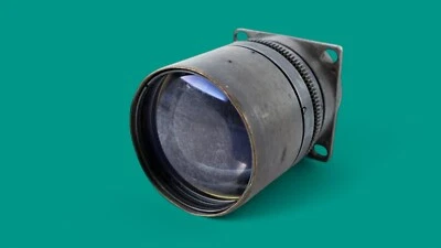 Sharp Lens 50/1.2 for the TVNE-4B tank attachment, interesting aperture - Image 1 of 4